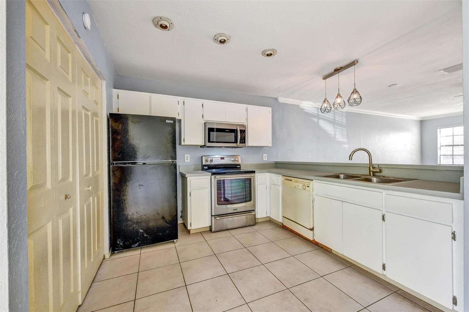 Townhouse at 5320 ABINGER CT, TAMPA, photo 21 of 59