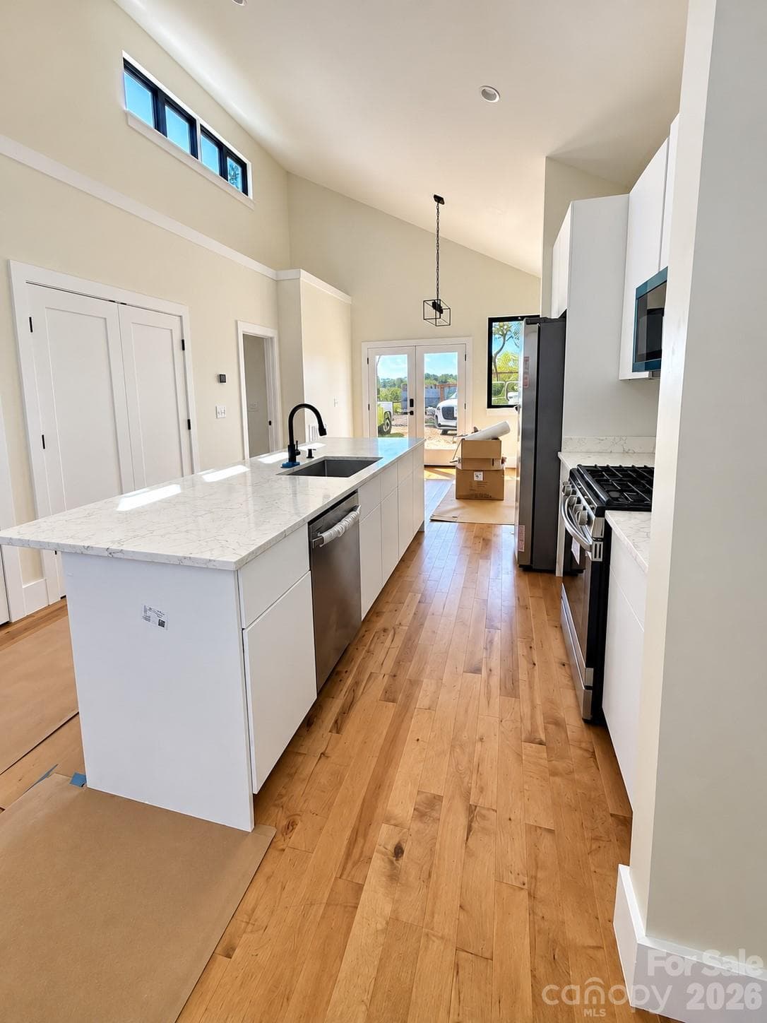 Single Family Residence at 5 Locust Street, Asheville, photo 11 of 12