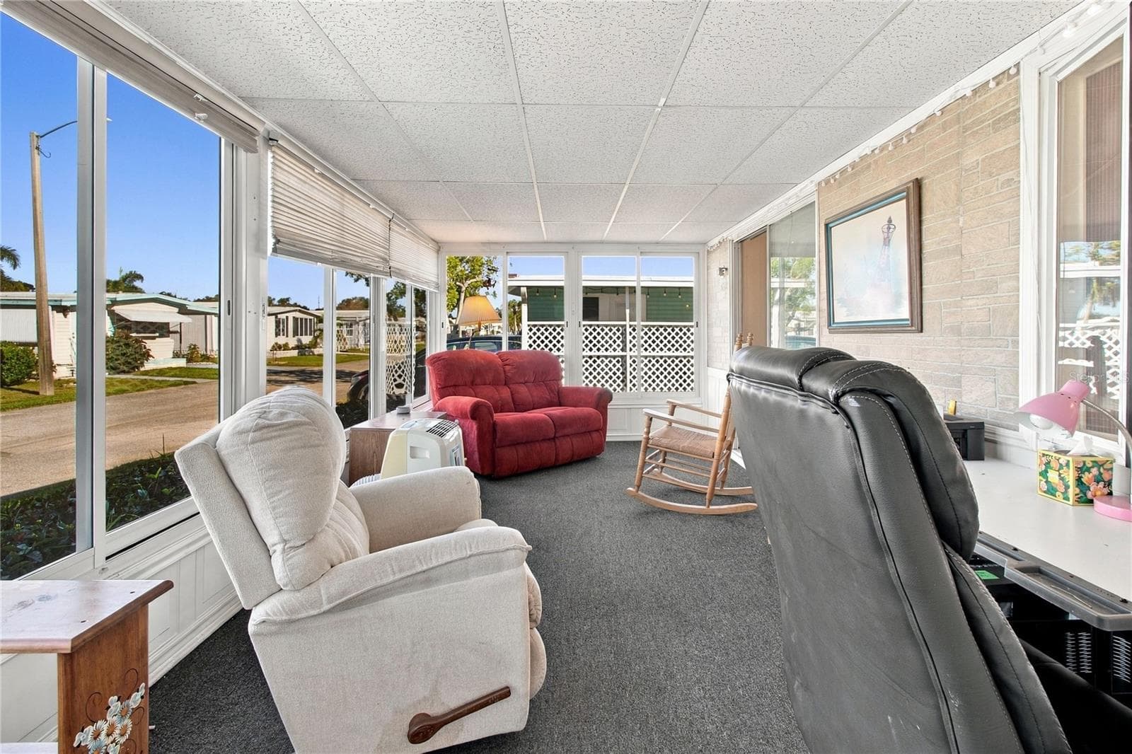 Florida Room - 808 53RD AVE E #19, BRADENTON