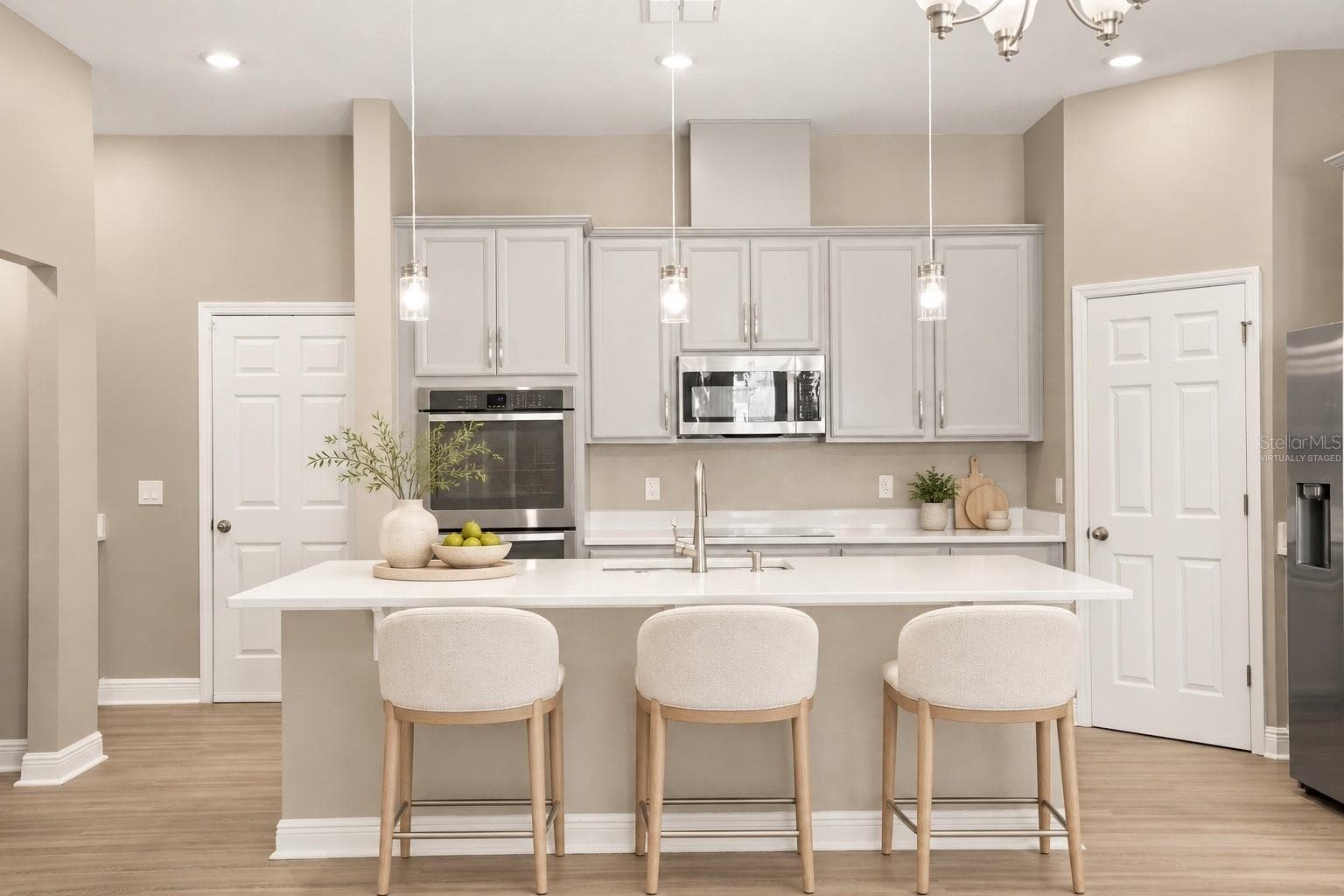 Virtually Staged - 9279 GRAND ISLAND WAY, WINTER GARDEN