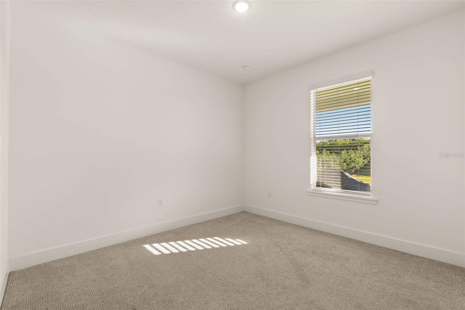 Single Family Residence at 3055 SILVERMINES AVE, ORMOND BEACH, photo 21 of 45