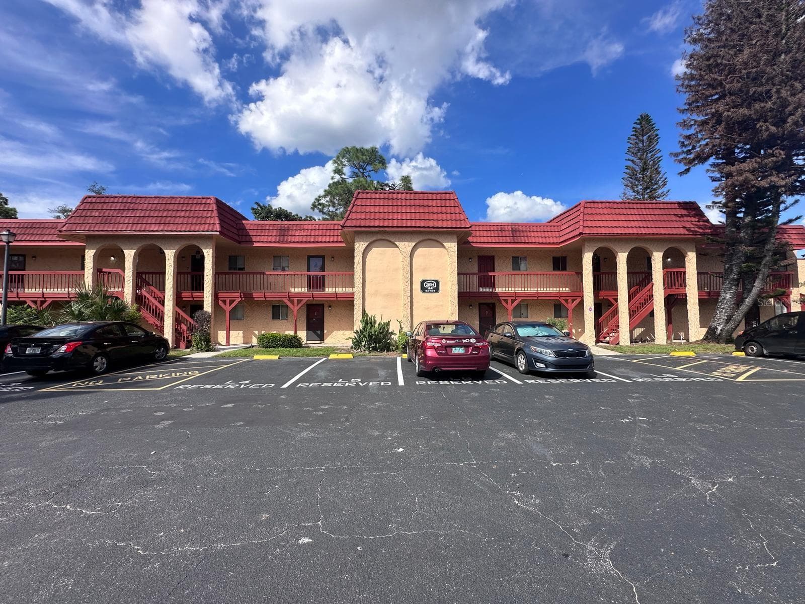 Condominium at 2854 N POWERS DR #102, ORLANDO, photo 2 of 13