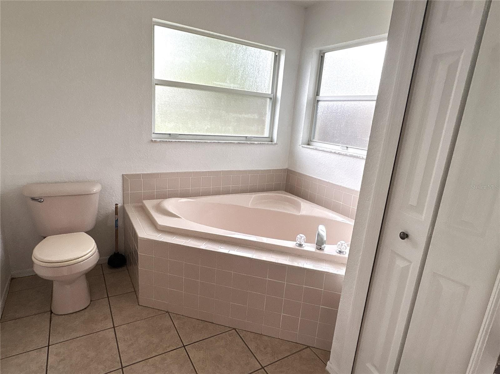 garden tub - 8919 N MENDOZA WAY, CITRUS SPRINGS