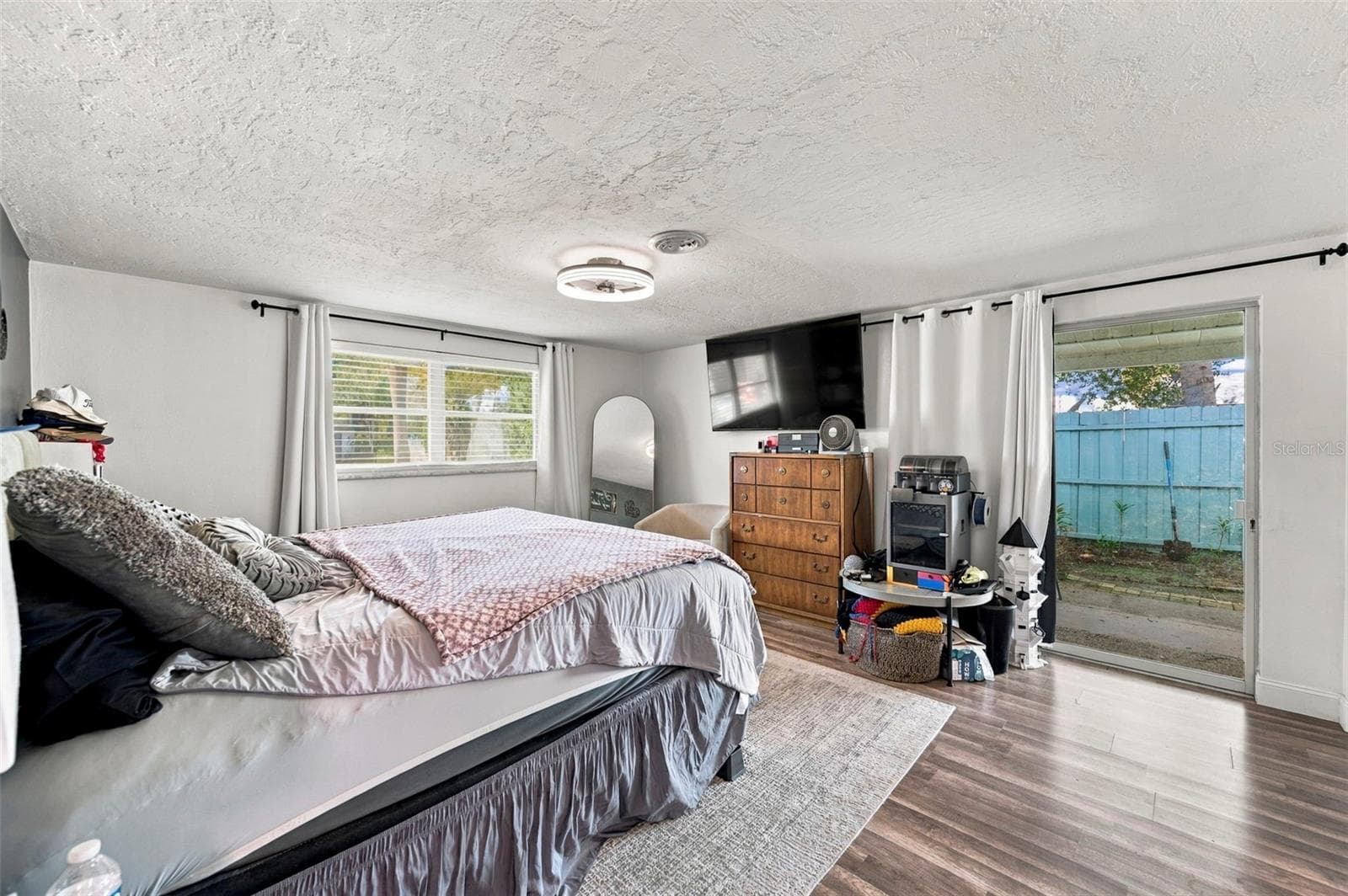 Single Family Residence at 5105 W COUNTRY CLUB DR, SARASOTA, photo 22 of 62