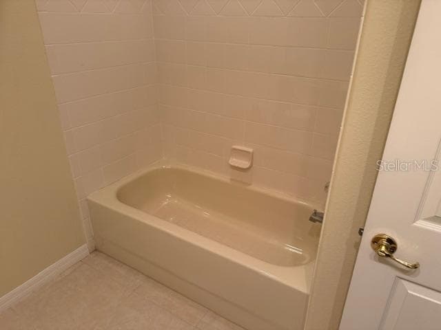 Townhouse at 15823 WOODLAND SPRING CT, ORLANDO, photo 16 of 28