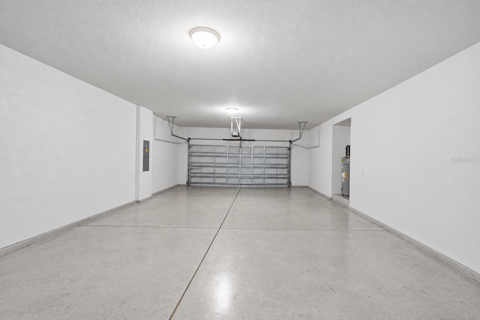 Single Family Residence at 9307 PARISIAN CT, SEFFNER, photo 36 of 40