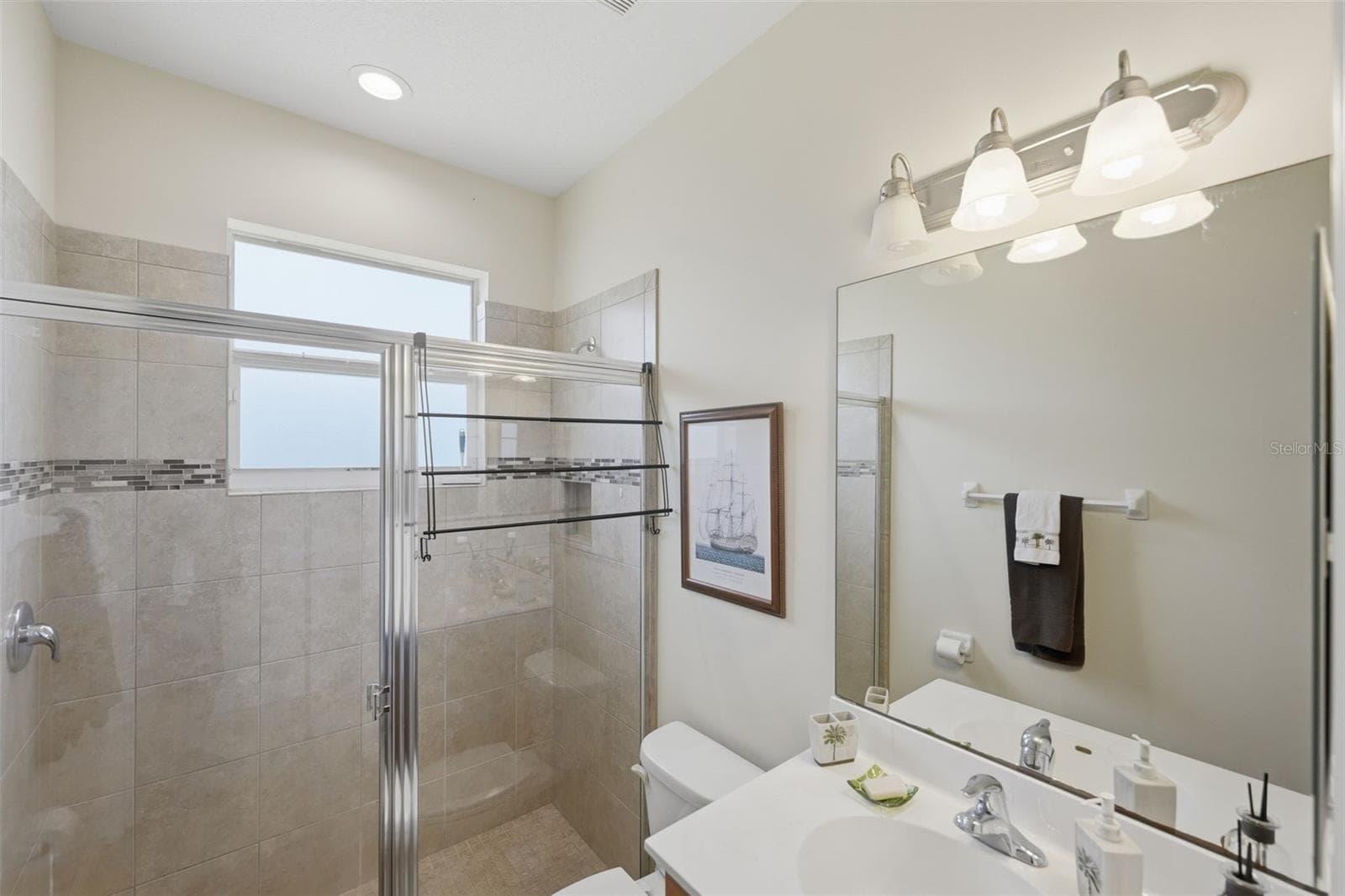 Single Family Residence at 598 GOSSAMER WING WAY, SEBASTIAN, photo 21 of 37
