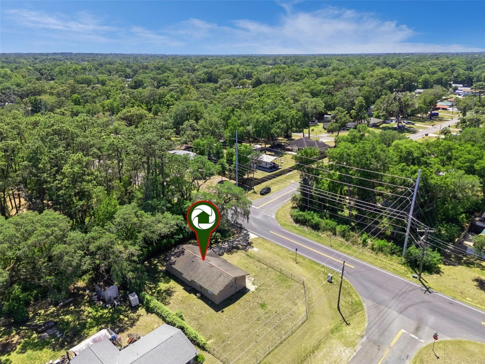 Single Family Residence at 4225 NE 25TH AVE, OCALA, photo 2 of 16