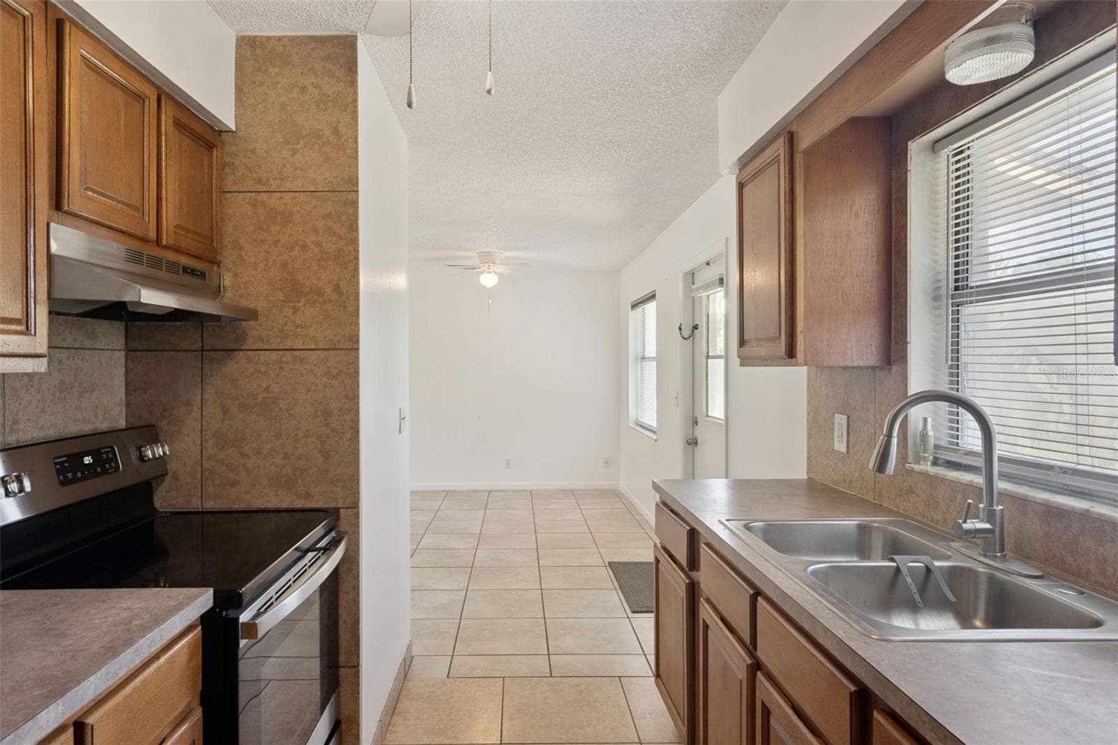 Single Family Residence at 4225 NE 25TH AVE, OCALA, photo 5 of 16