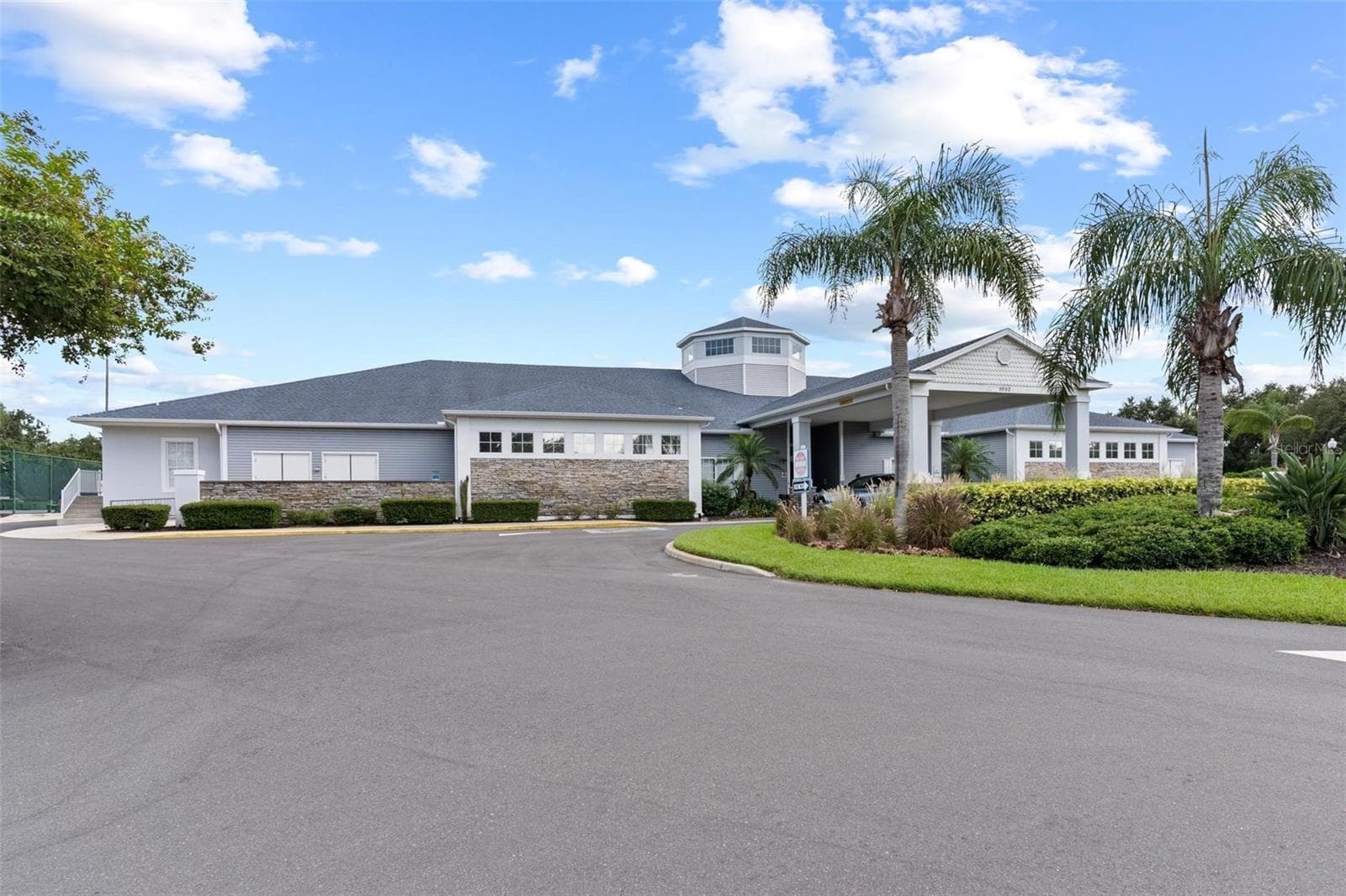 Club house - 6274 SAILBOAT AVE, TAVARES