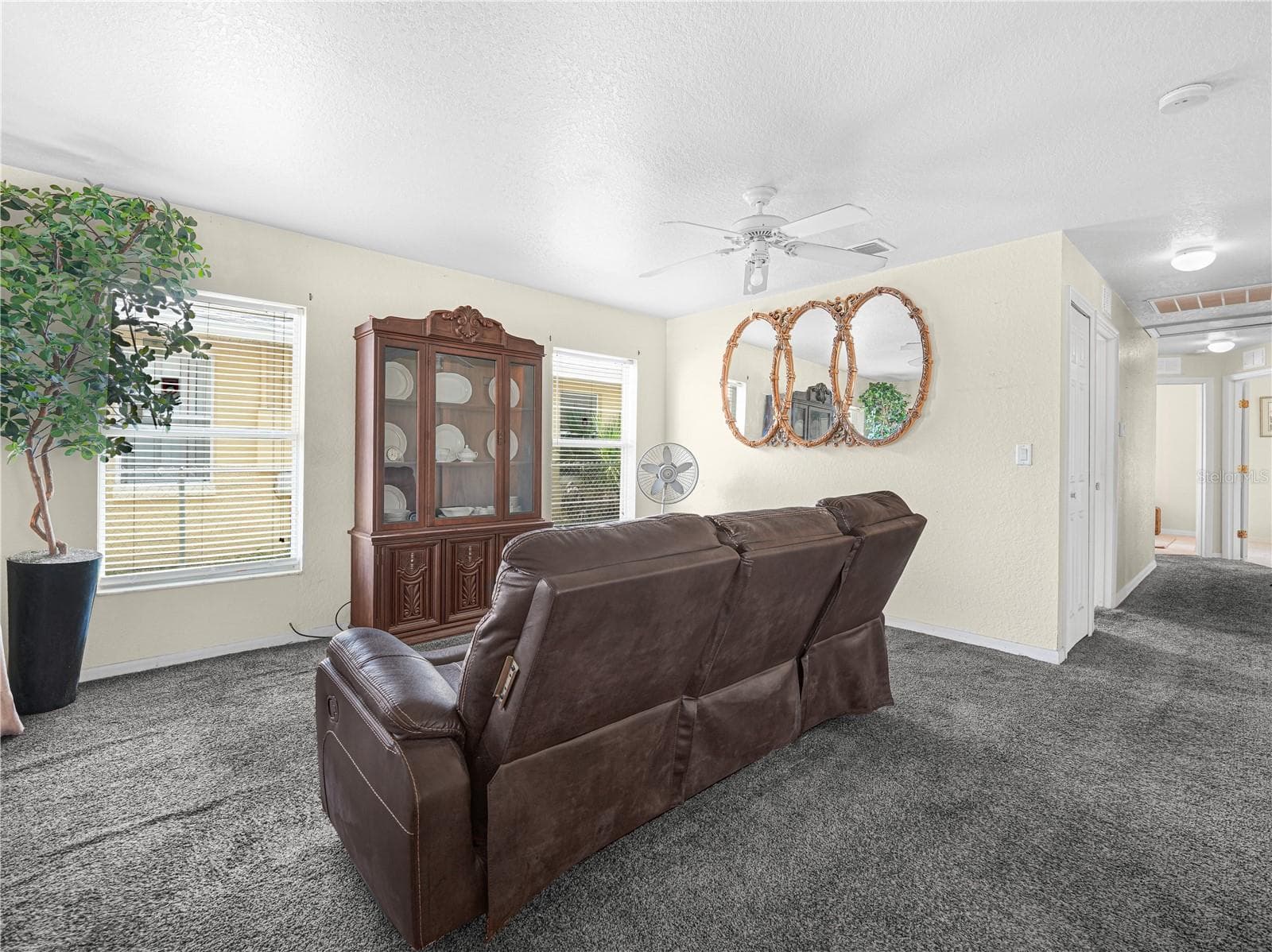 Single Family Residence at 215 DORSETT AVE, LAKE WALES, photo 6 of 22