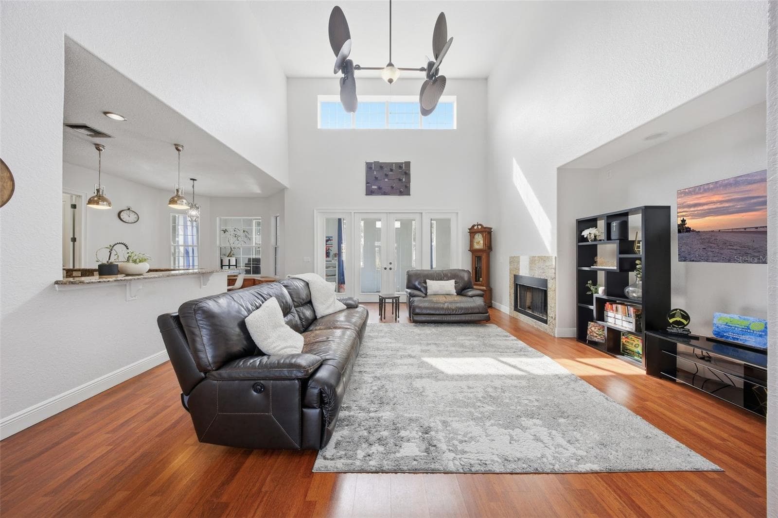 Single Family Residence at 816 E FULLERS CROSS RD, WINTER GARDEN, photo 8 of 47
