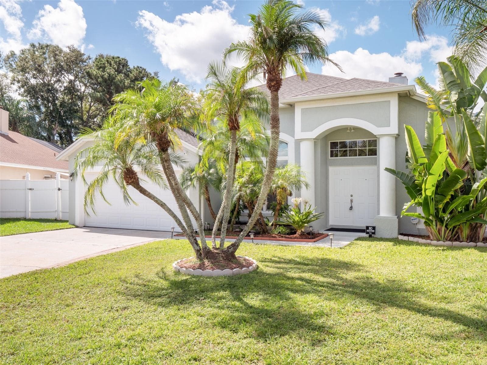 Single Family Residence at 11883 HARTFORDSHIRE WAY, ORLANDO, photo 4 of 51