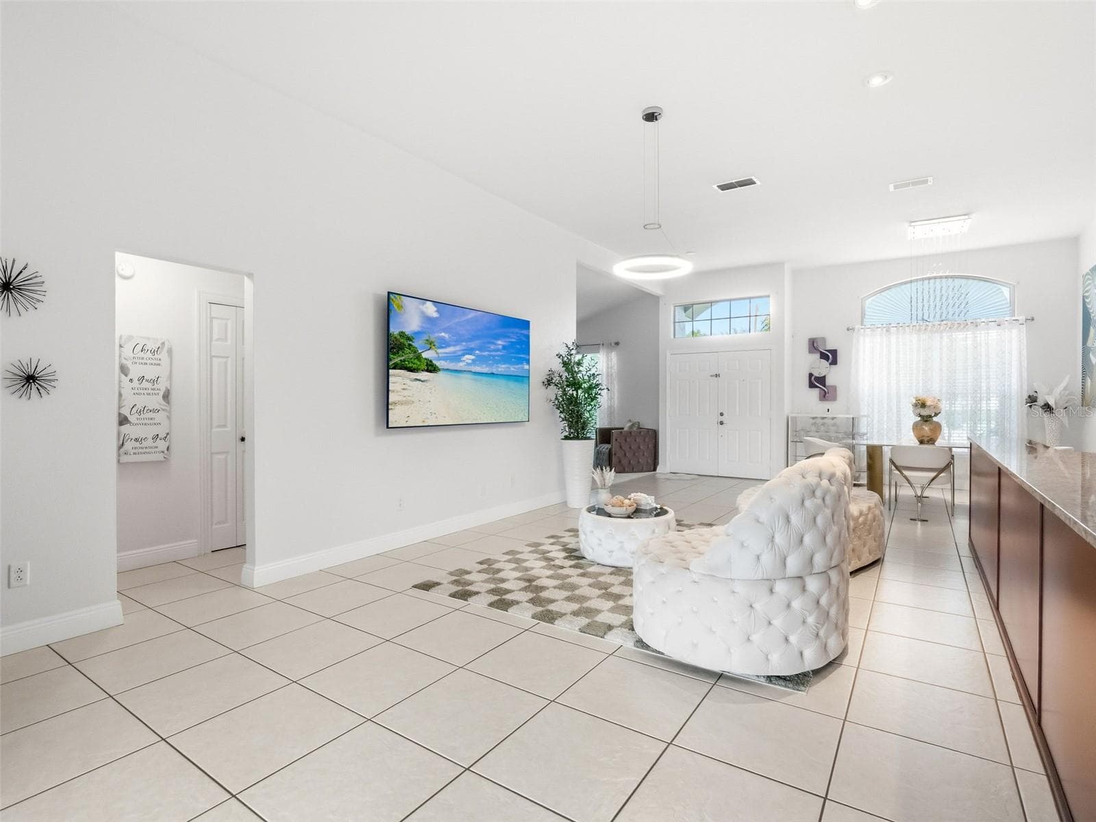 Single Family Residence at 11883 HARTFORDSHIRE WAY, ORLANDO, photo 6 of 51