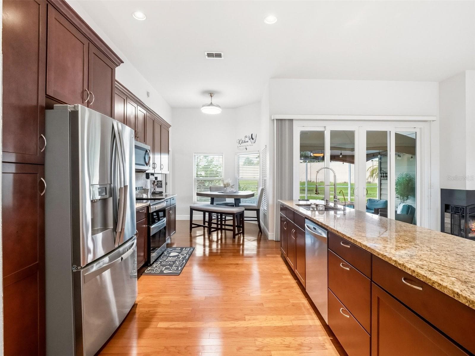 Single Family Residence at 11883 HARTFORDSHIRE WAY, ORLANDO, photo 18 of 51