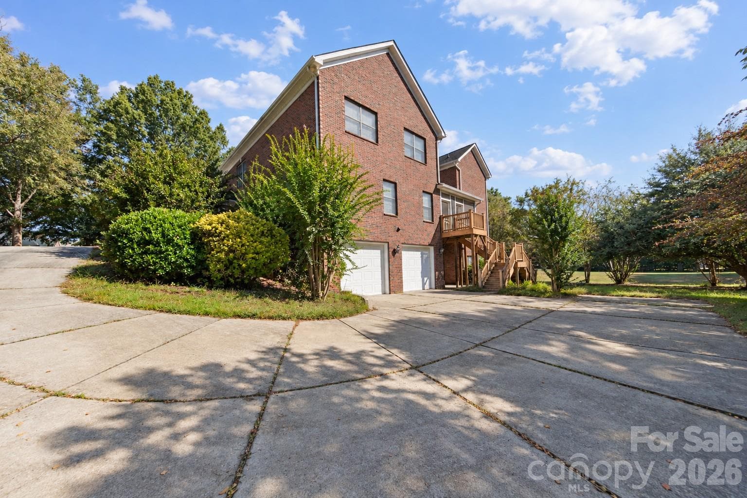 Single Family Residence at 2793 Harlinsdale Drive, Rock Hill, photo 10 of 87