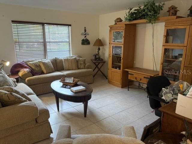 Condominium at 100 EL CAMINO DR #103, WINTER HAVEN, photo 2 of 3
