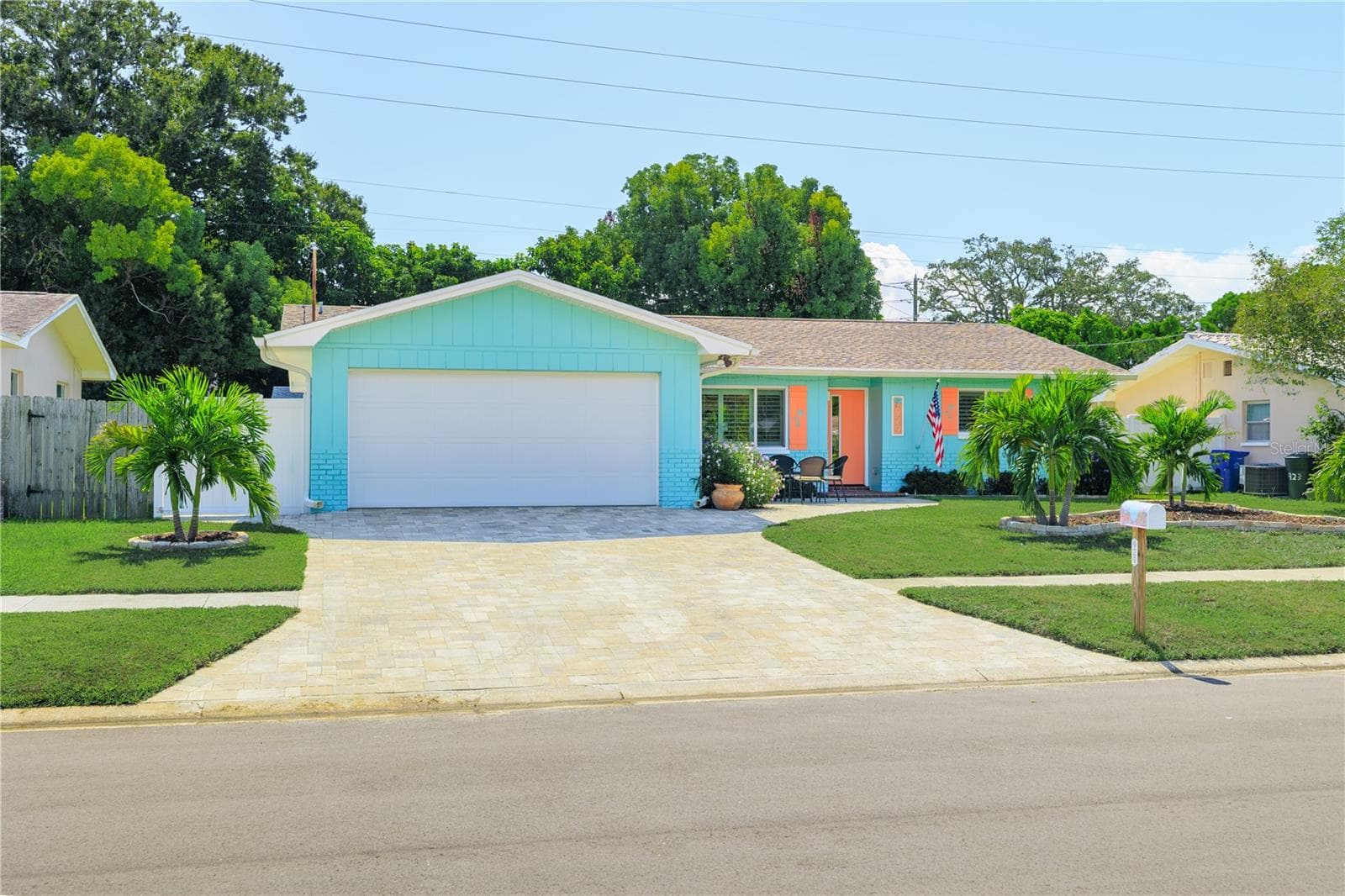 Single Family Residence at 929 SANTA MONICA DR, DUNEDIN, photo 2 of 36