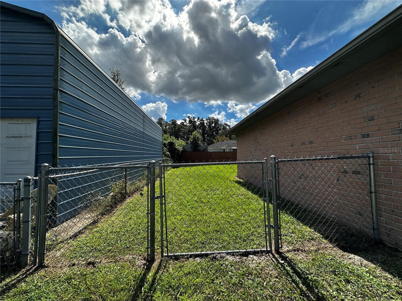 Single Family Residence at 26719 NW 3RD PL, NEWBERRY, photo 6 of 35