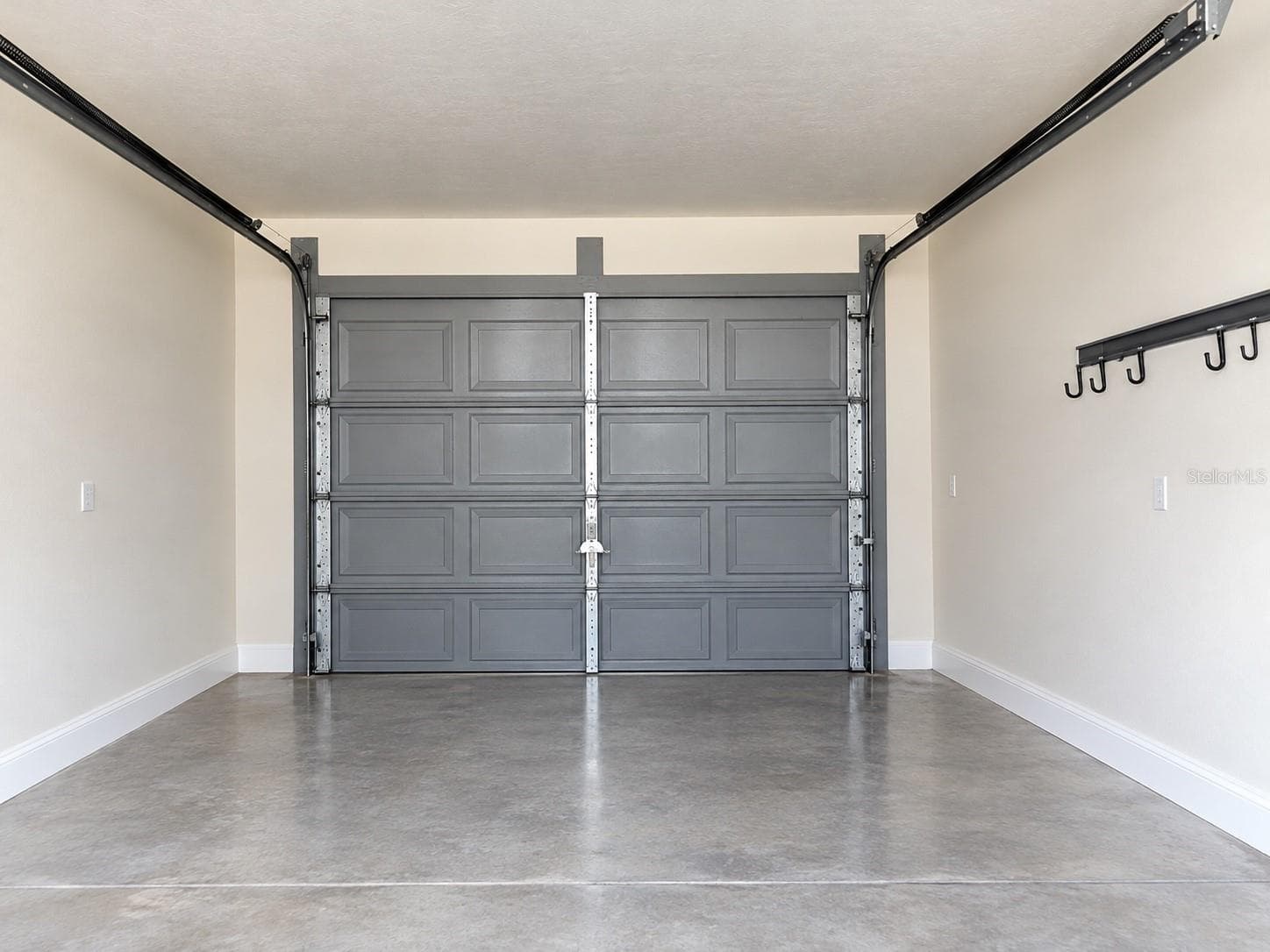 Virtually Decluttered - 26719 NW 3RD PL, NEWBERRY