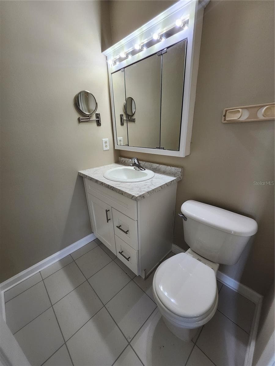 Villa at 1418 14TH CIR SE, LARGO, photo 16 of 27