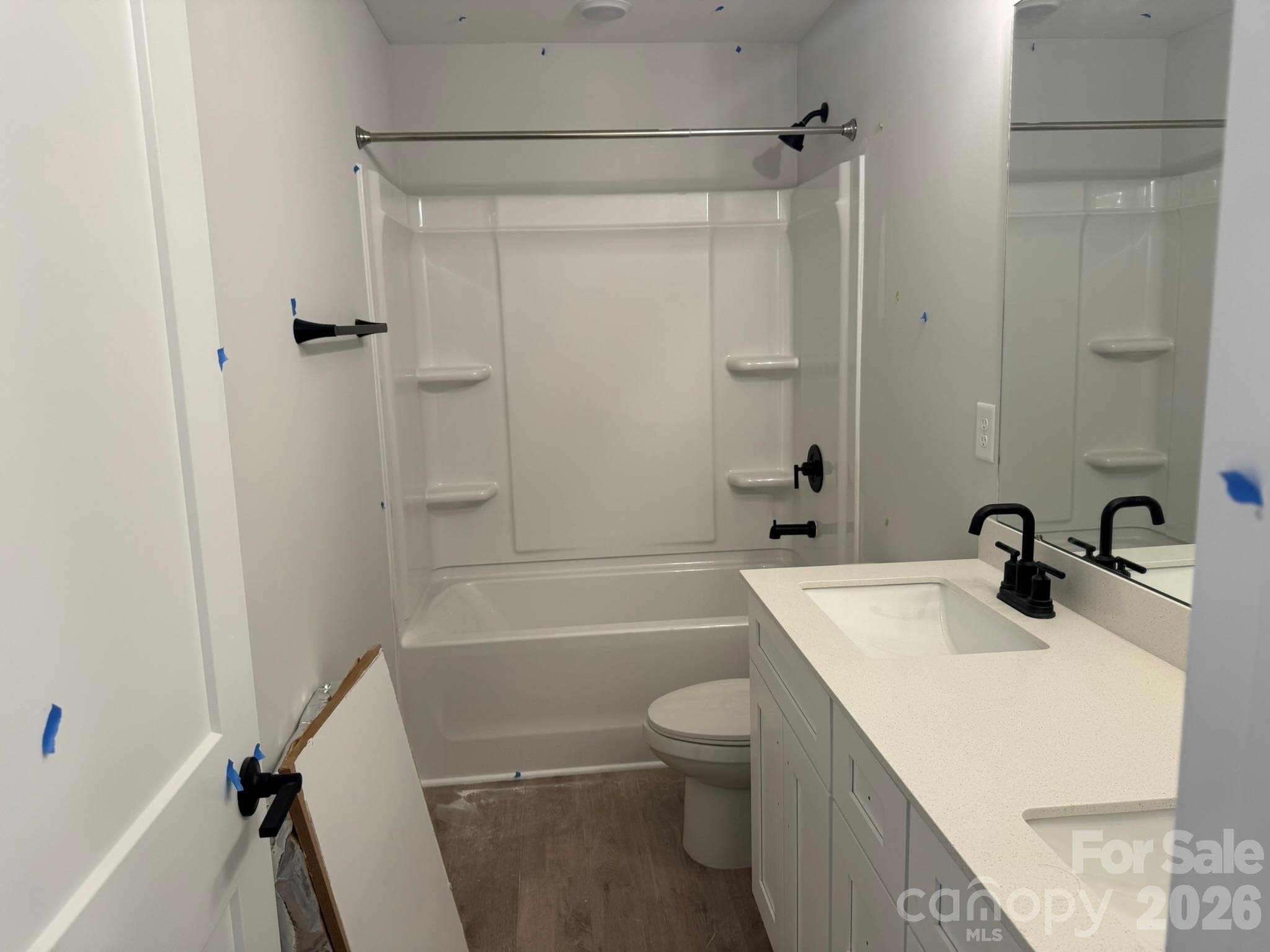 Bath 2 - 12315 Bryton Ridge Parkway, Huntersville