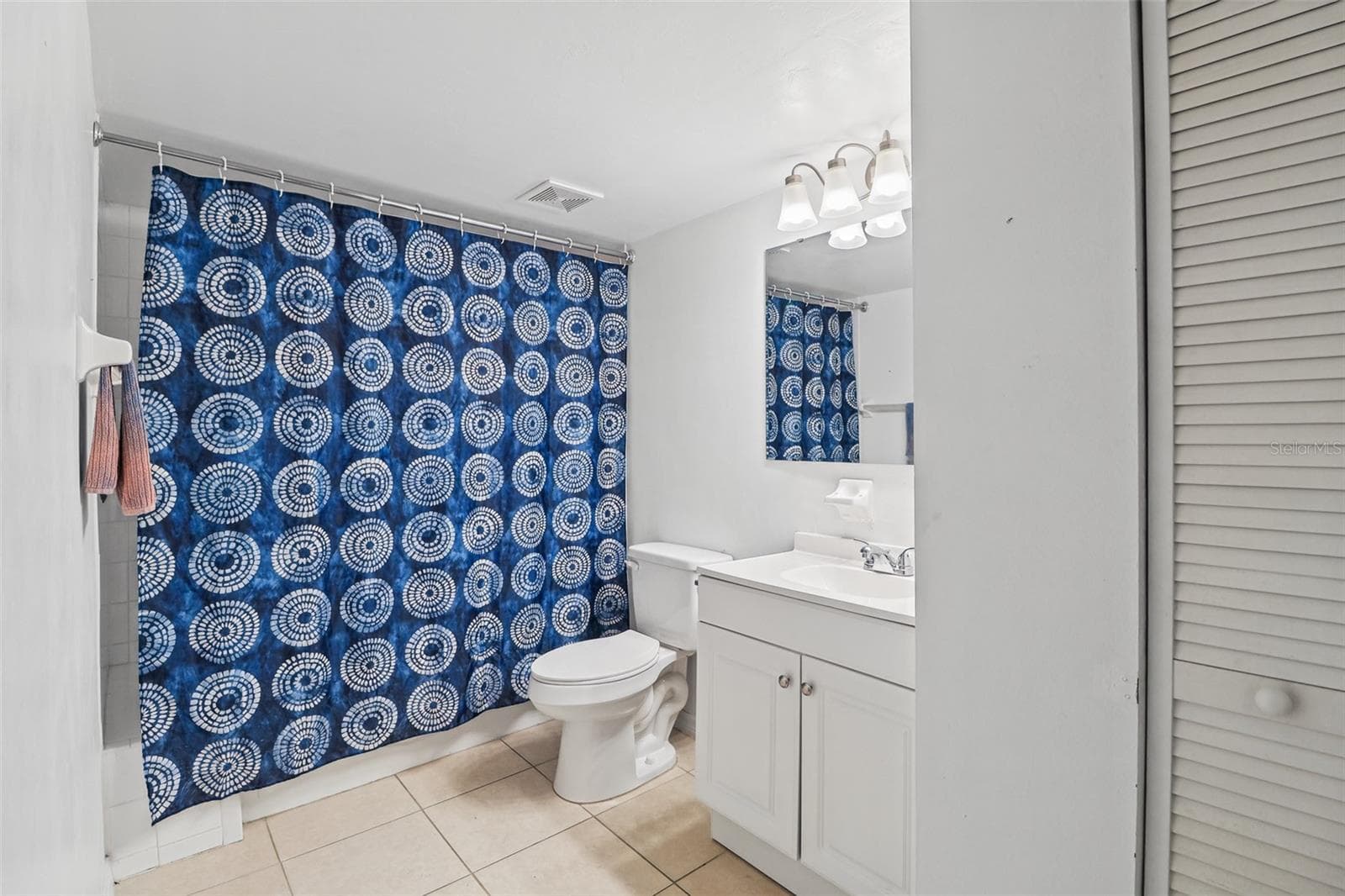 Condominium at 2360 SW ARCHER RD #707, GAINESVILLE, photo 18 of 27