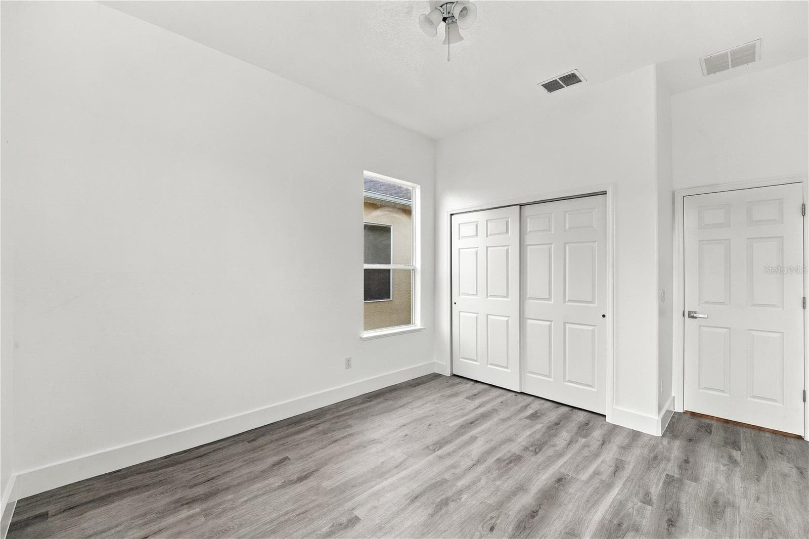 Single Family Residence at 2215 CEDAR GARDEN DR, ORLANDO, photo 33 of 42