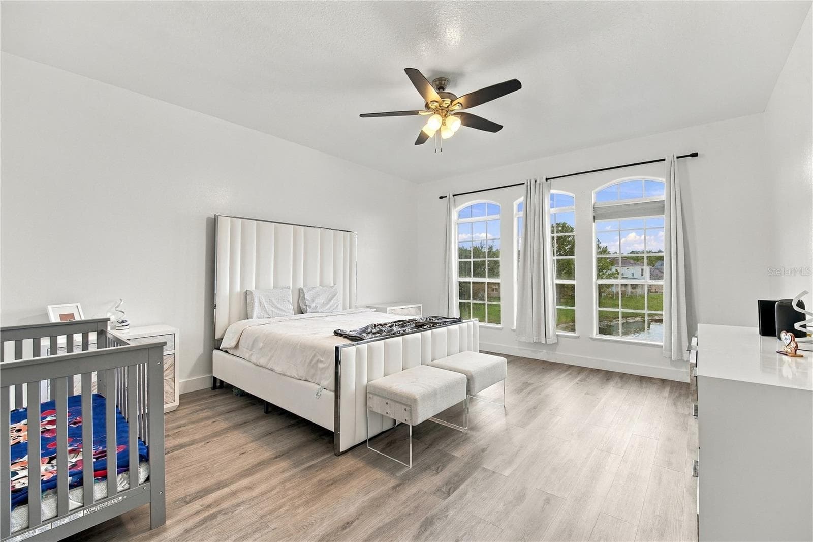 Single Family Residence at 2215 CEDAR GARDEN DR, ORLANDO, photo 36 of 42