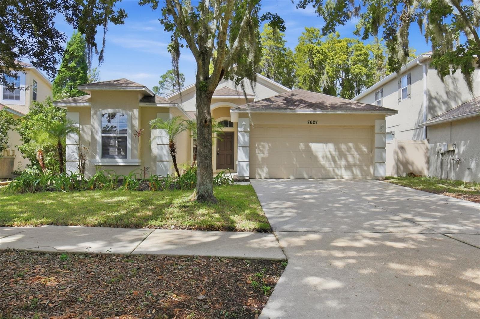 7627 BLUE SPRING DR