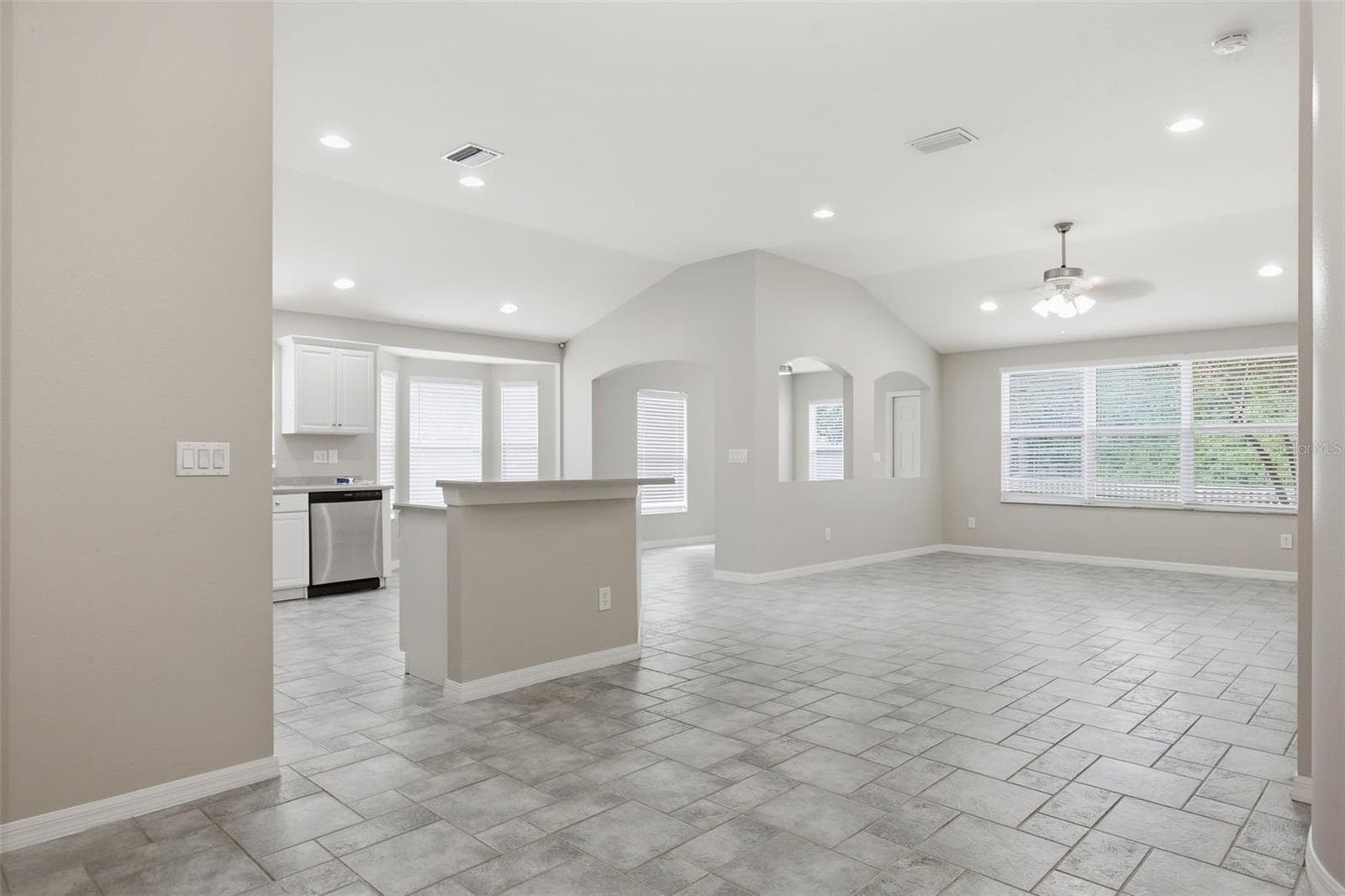 Single Family Residence at 7627 BLUE SPRING DR, LAND O LAKES, photo 15 of 46