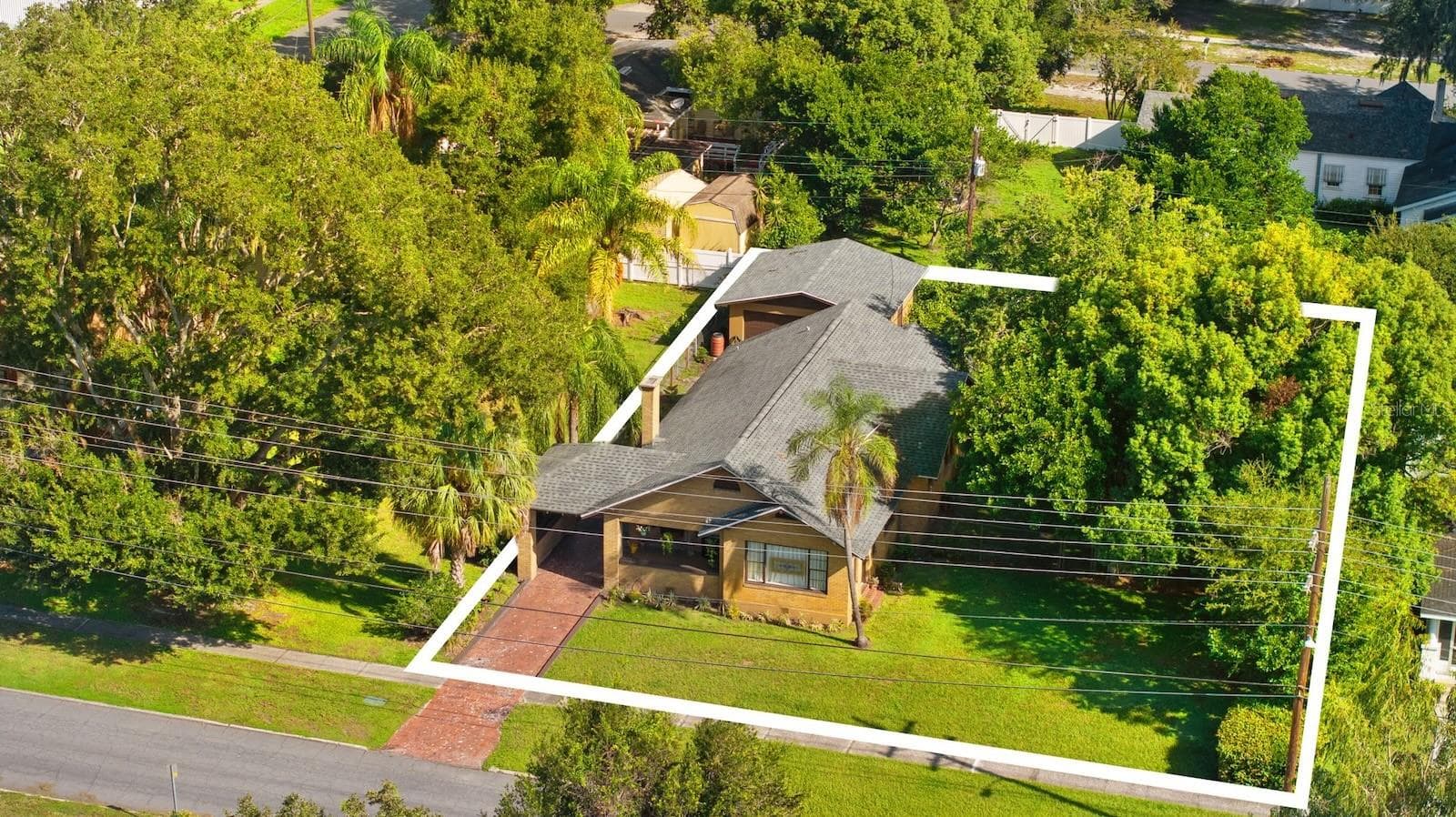 Historic Lakeland Home - 1410 ELGIN ST, LAKELAND