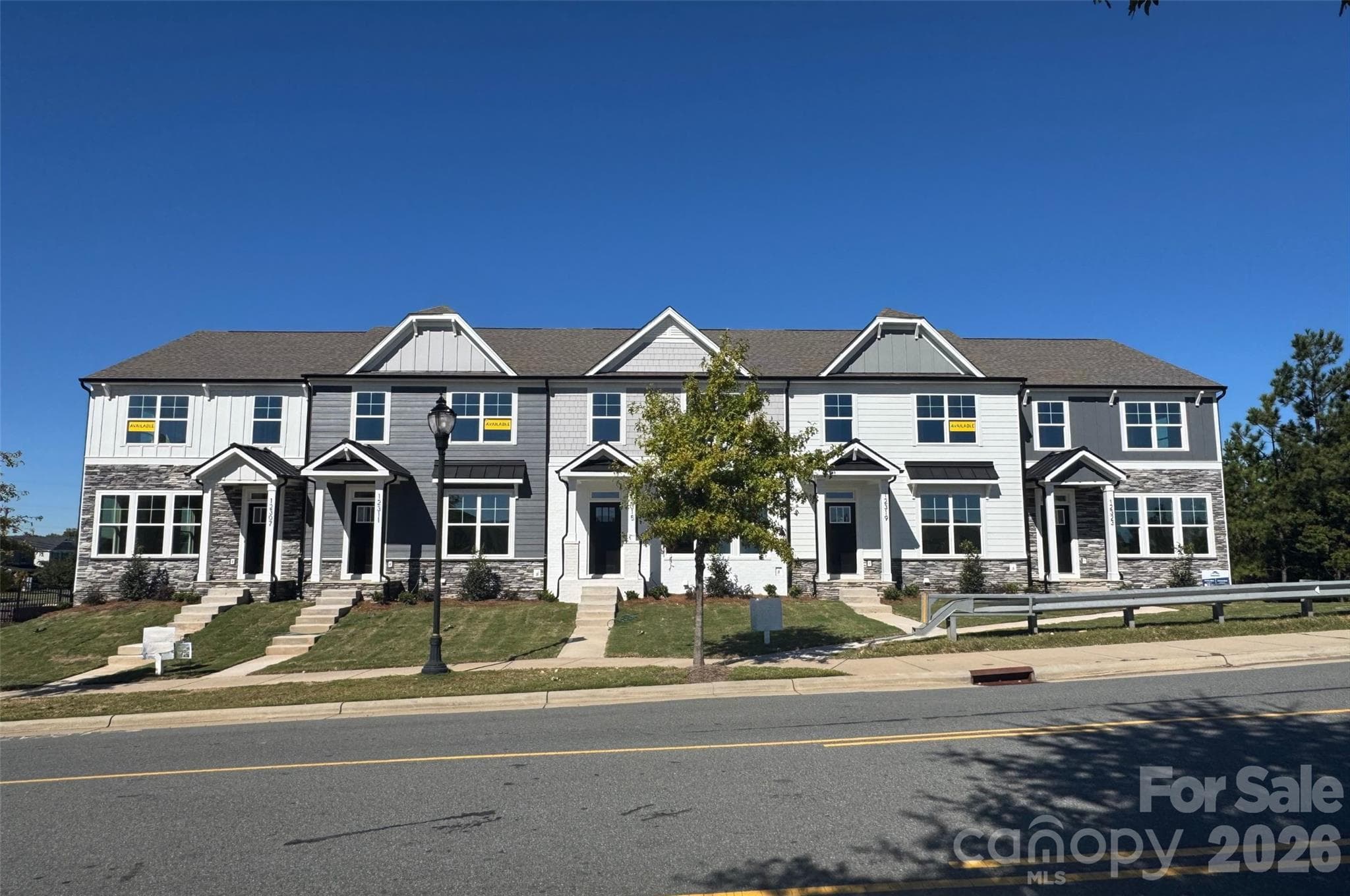 Townhouse at 12315 Bryton Ridge Parkway, Huntersville, photo 4 of 24