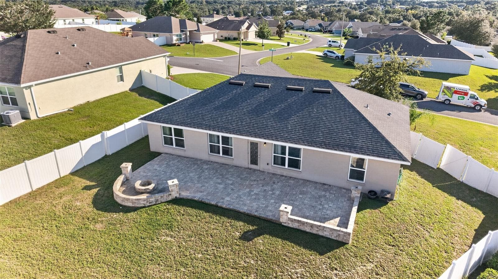 Single Family Residence at 495 W SHAKESPEARE DR, BEVERLY HILLS, photo 11 of 76