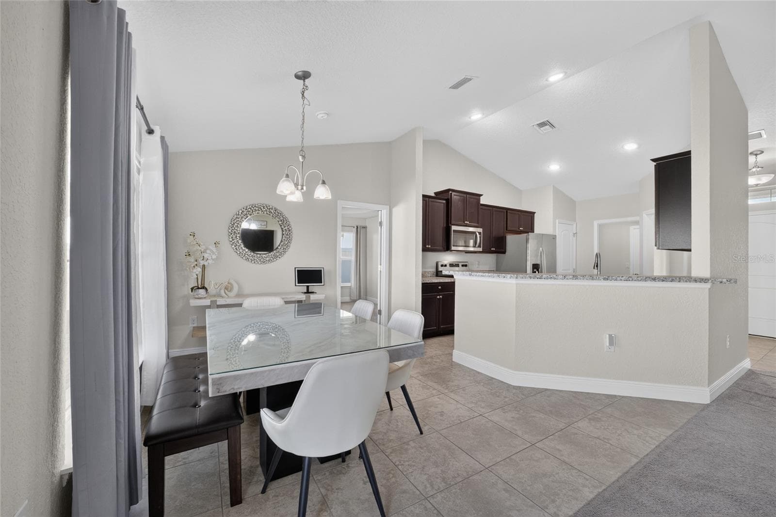 Single Family Residence at 495 W SHAKESPEARE DR, BEVERLY HILLS, photo 43 of 76