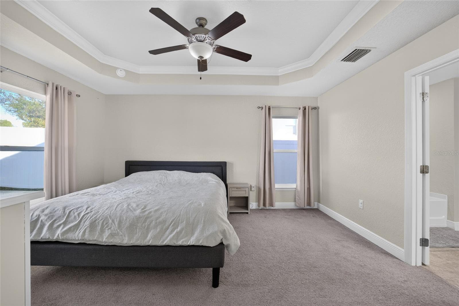Single Family Residence at 495 W SHAKESPEARE DR, BEVERLY HILLS, photo 55 of 76
