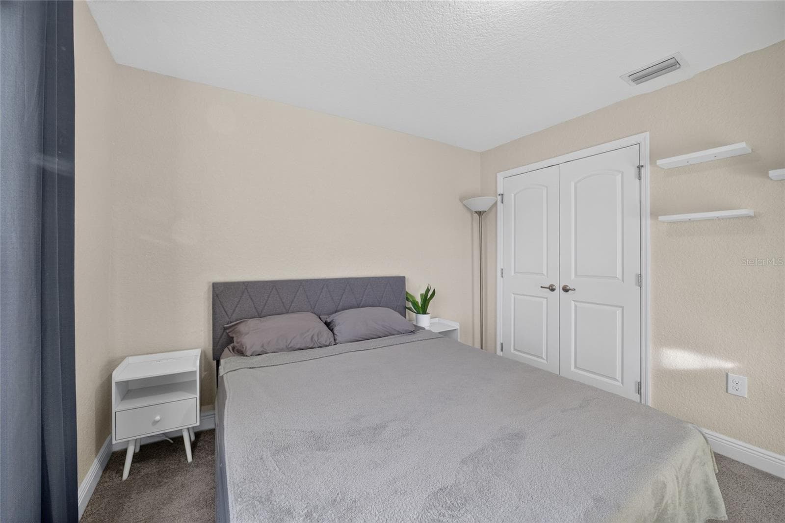 Single Family Residence at 495 W SHAKESPEARE DR, BEVERLY HILLS, photo 72 of 76