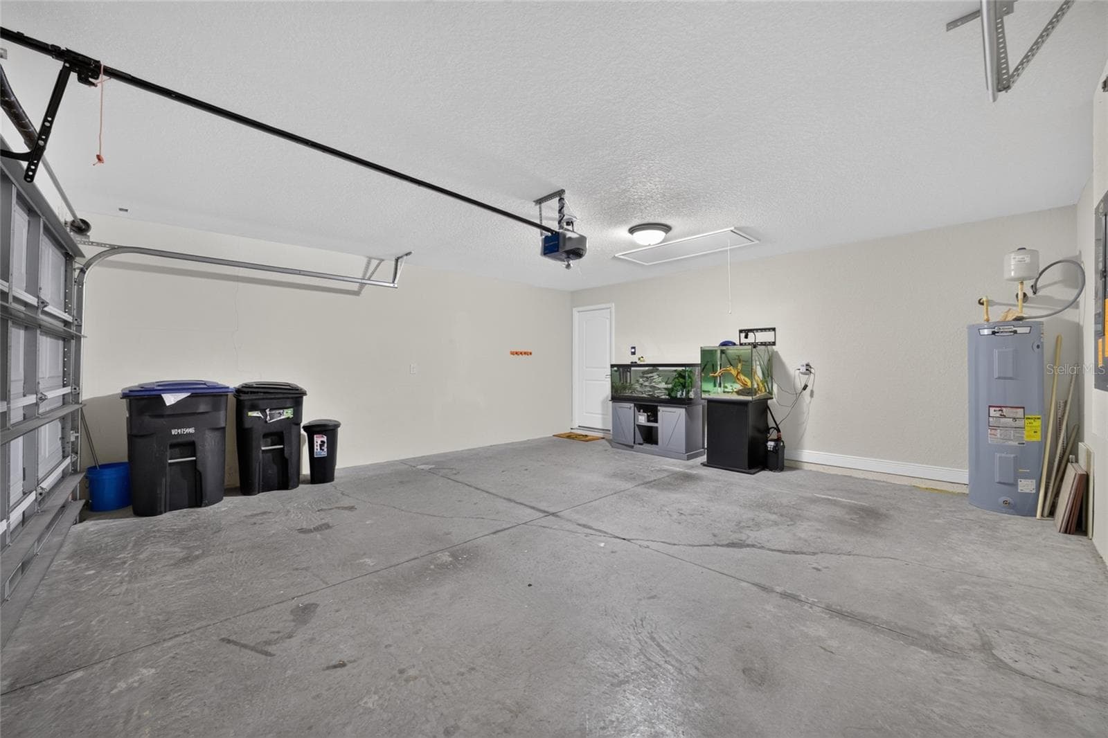 Single Family Residence at 495 W SHAKESPEARE DR, BEVERLY HILLS, photo 76 of 76