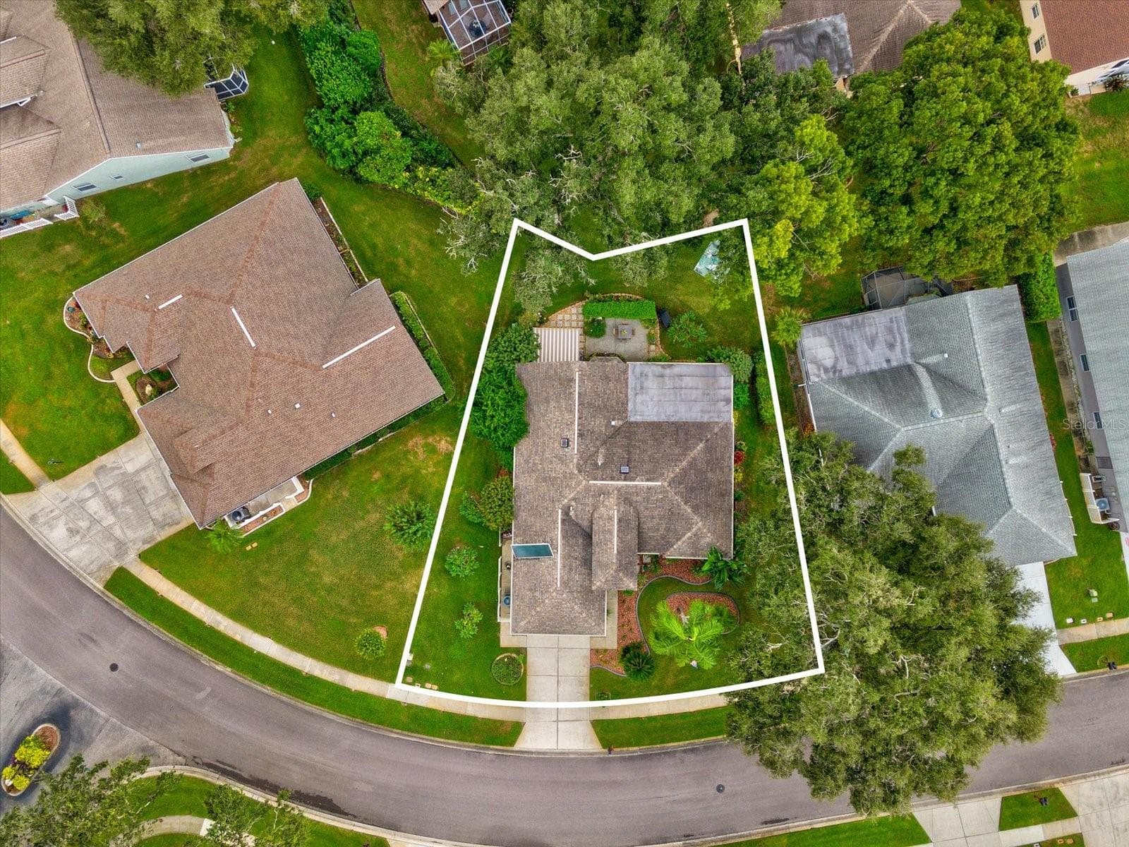 Single Family Residence at 6016 COUNTRY RIDGE LN, NEW PORT RICHEY, photo 25 of 28