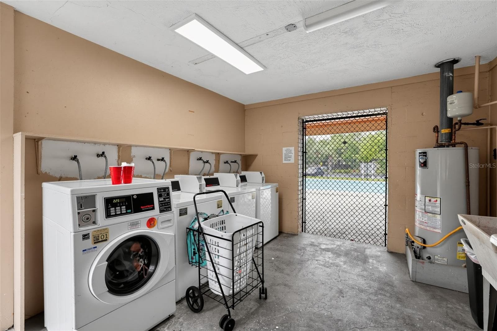 Condominium at 2501 HARN BLVD #J12, CLEARWATER, photo 16 of 23