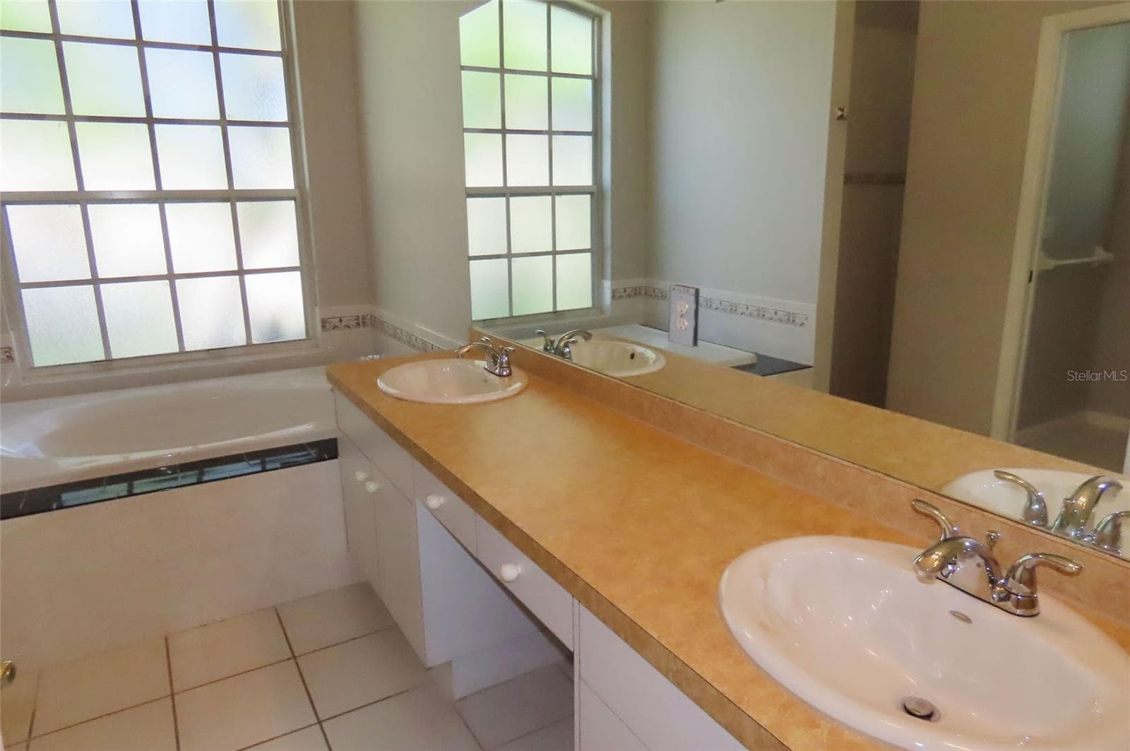Single Family Residence at 1801 MAPLELEAF BLVD, OLDSMAR, photo 28 of 67