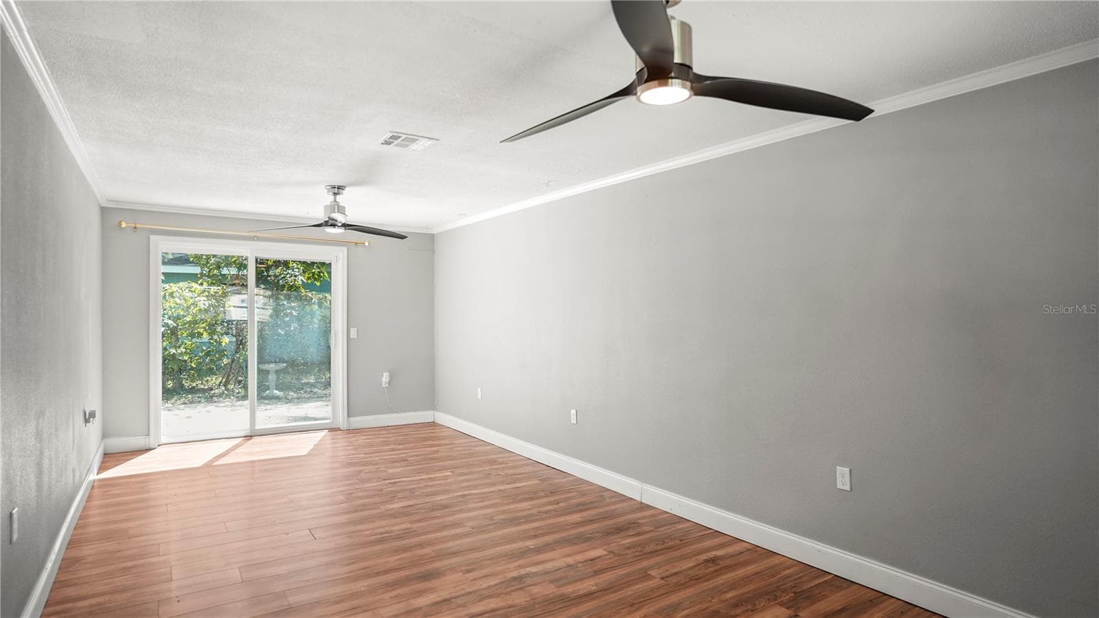 Great Room - 1300 S DEWEY ST, EUSTIS