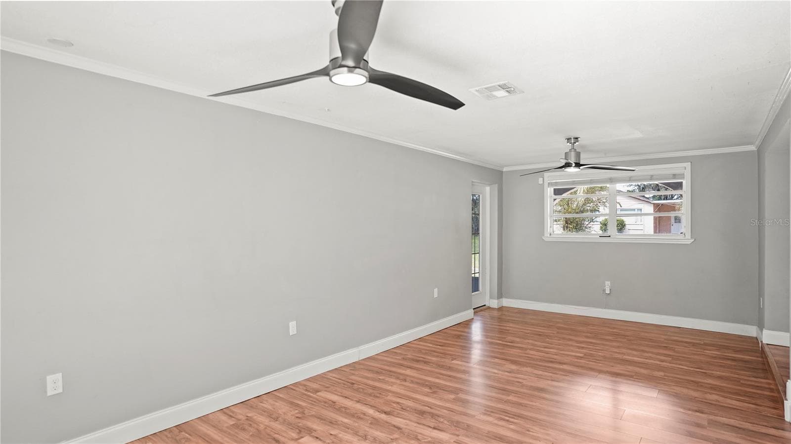 Great Room - 1300 S DEWEY ST, EUSTIS