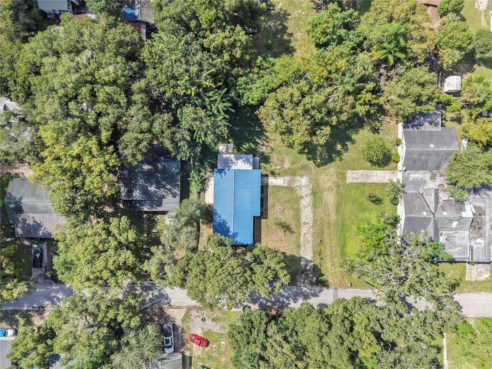 Single Family Residence at 1300 S DEWEY ST, EUSTIS, photo 28 of 29