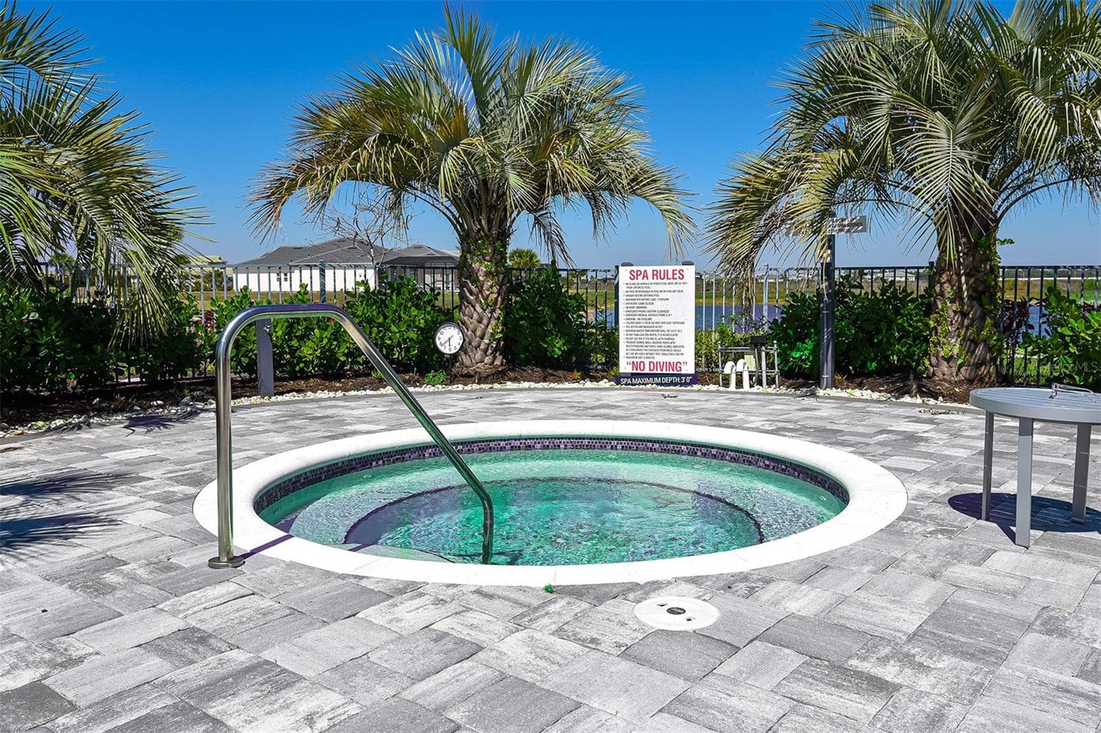 Single Family Residence at 8207 NEVIS RUN, LAKEWOOD RANCH, photo 67 of 83