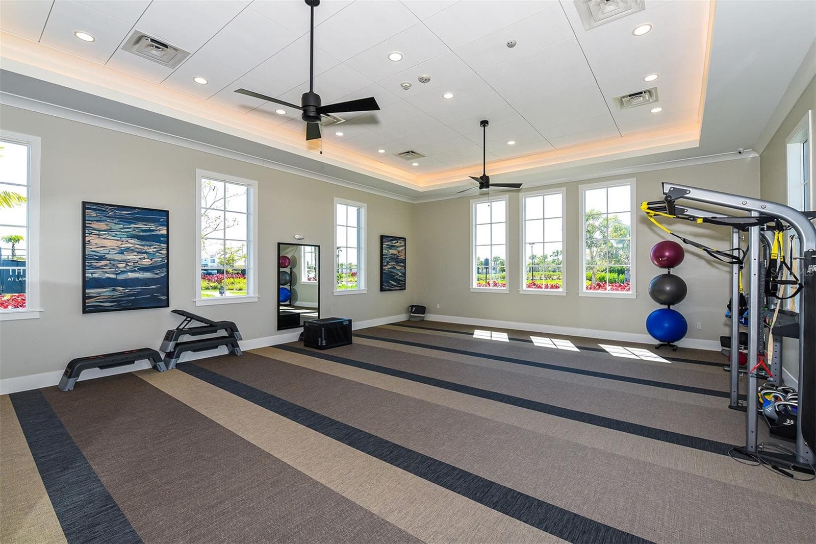 Single Family Residence at 8207 NEVIS RUN, LAKEWOOD RANCH, photo 72 of 83