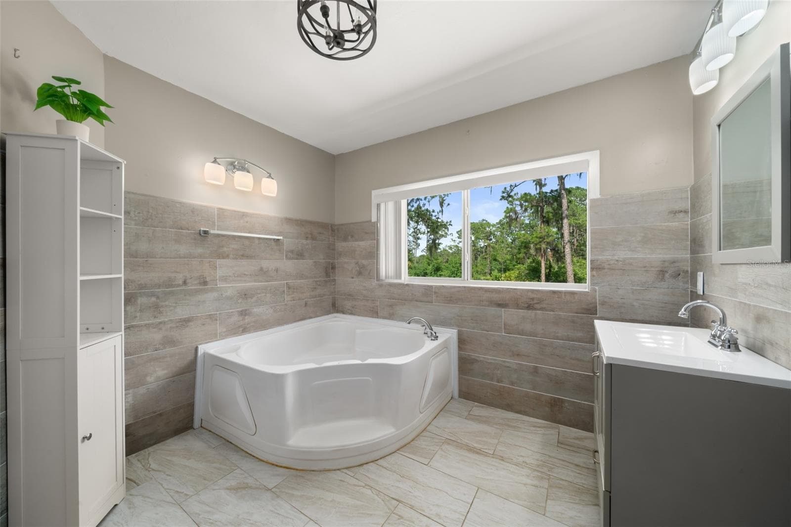 Single Family Residence at 5731 WOLF LAKE RD, SEBRING, photo 36 of 66