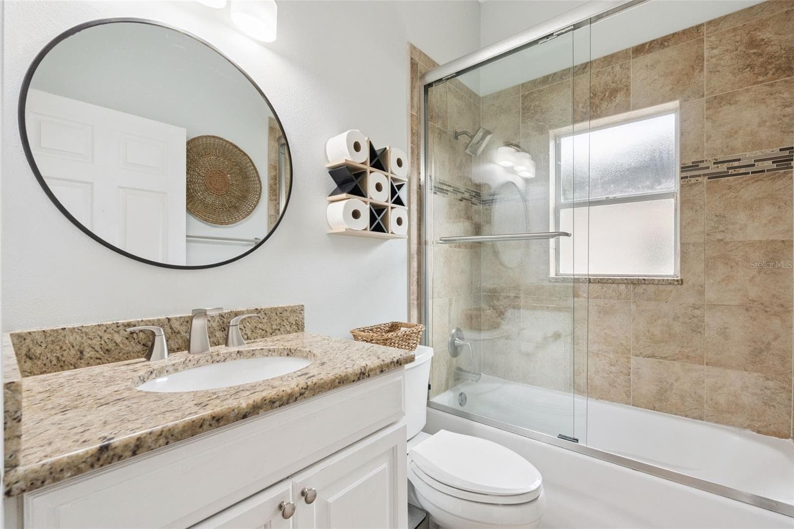 Bathroom 2 - 2201 WESTBOURNE DR, OVIEDO