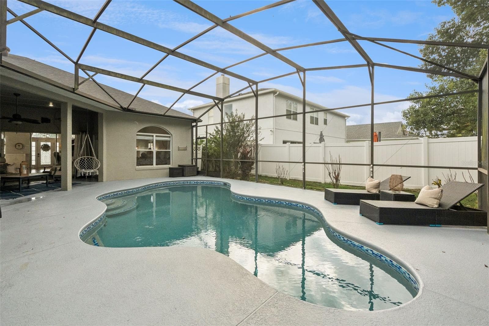 Large Screen Pool Lanai - 2201 WESTBOURNE DR, OVIEDO