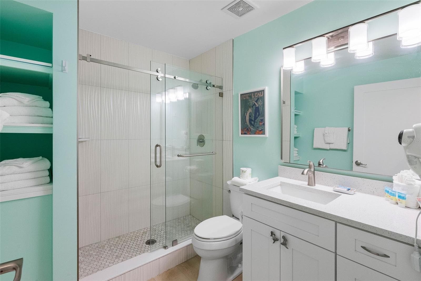 Condo - Hotel at 19417 GULF BLVD #C105, INDIAN SHORES, photo 16 of 46